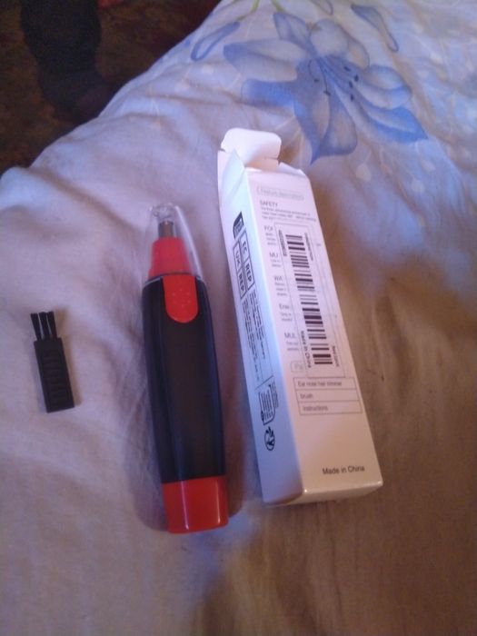 Aparat de tuns în nas,urechi