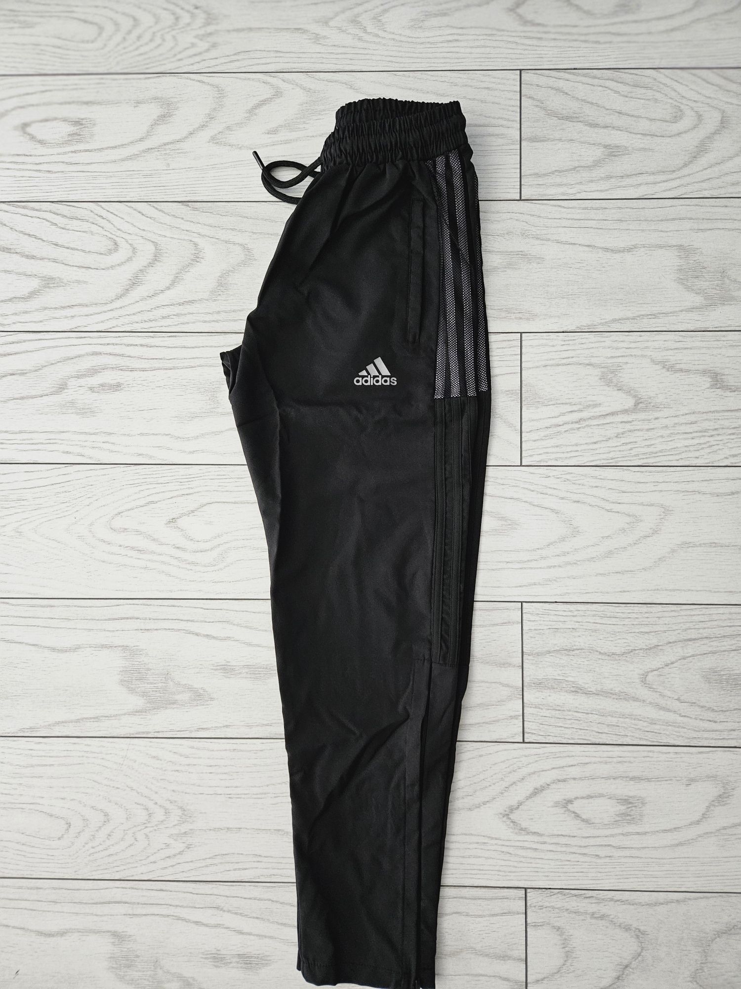 Pantalon trening adidas underarmour