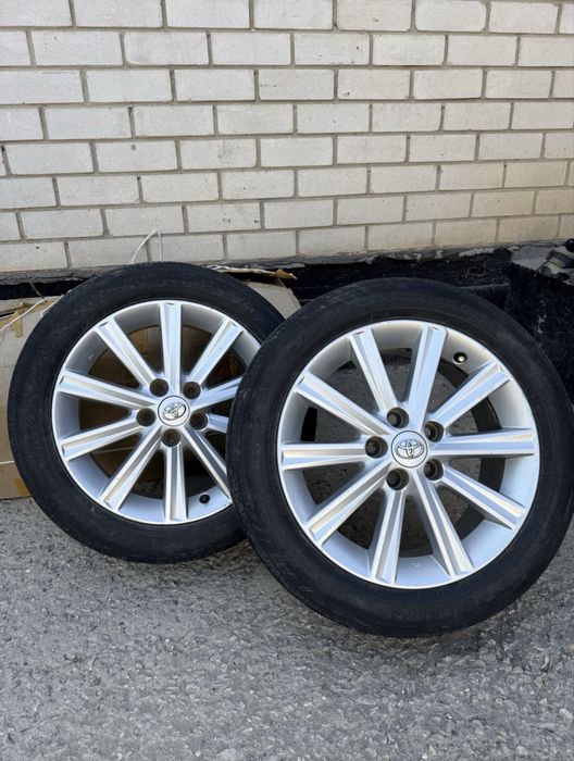 Диски Камри 50 оригинал YOKOHAMA шины 215/55R17