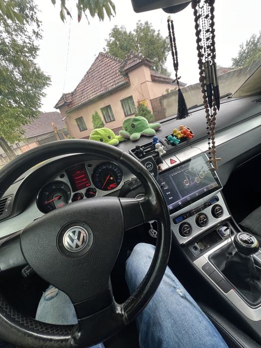 Vand vw pasaat b6 1300€ negociabil