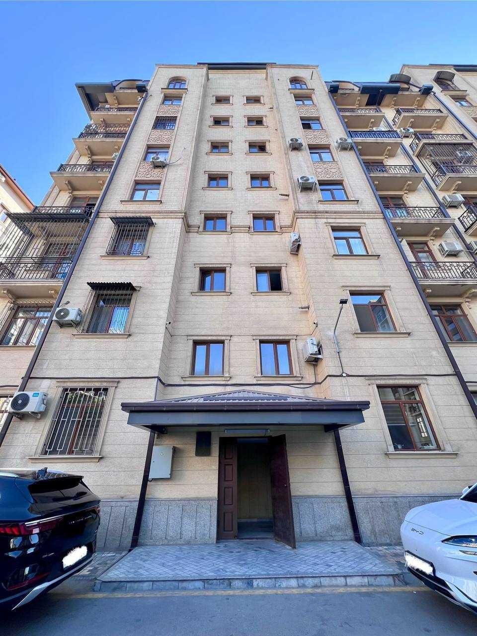 СВОЯ! Срочно! Продается 2 ком. 2/8/8 -72м, Паркентский -1,299$ за 1m2