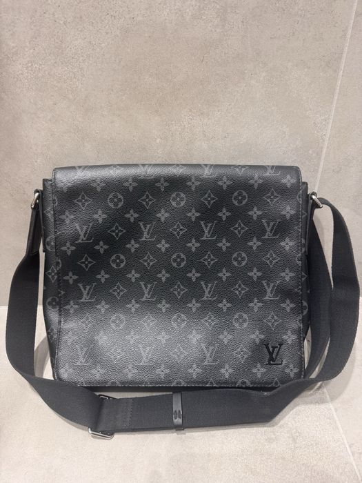 Louis Vuitton District MM
