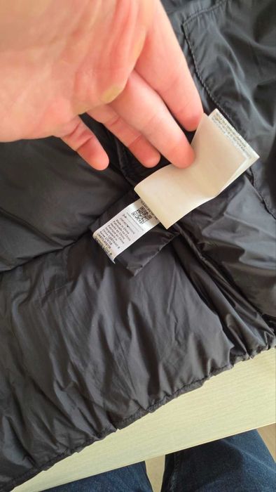 Продавам яке с гъши пух Емпорио Армани