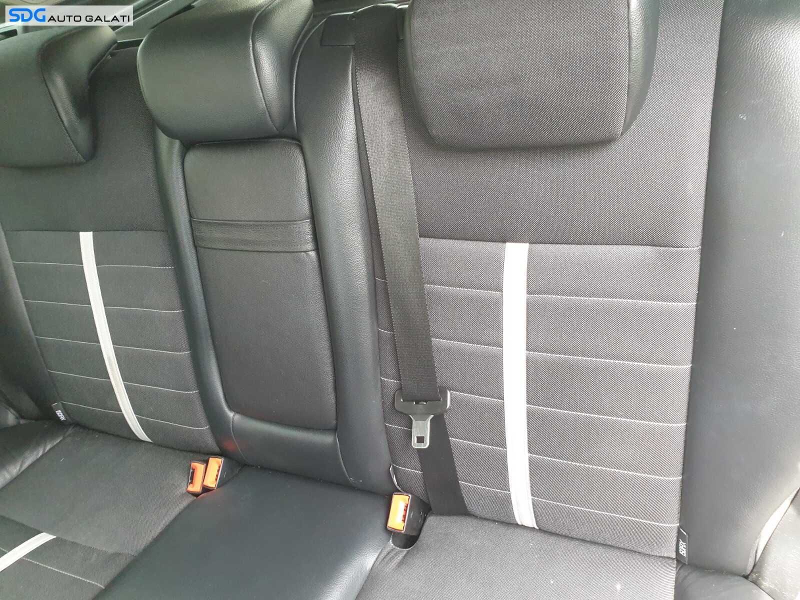 Interior Semipiele Semi Piele Scaun Scaune Fata Stanga Dreapta si Bancheta cu Spatar Ford Kuga 1 2008 - 2013 [C7797]