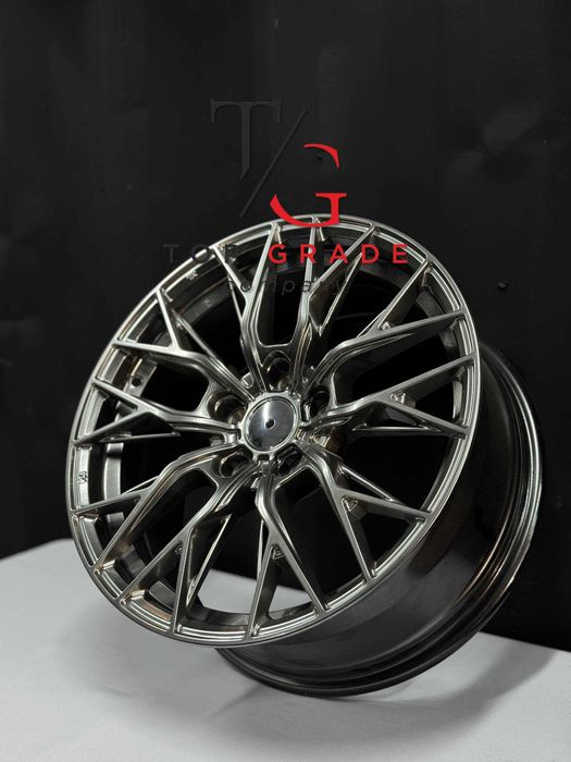 Продается комплект дисков R18
J-8