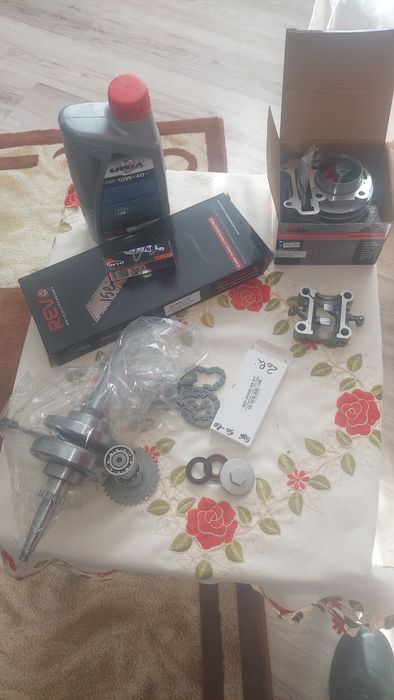 Vând scuter 4t  80cc refăcut motor complet