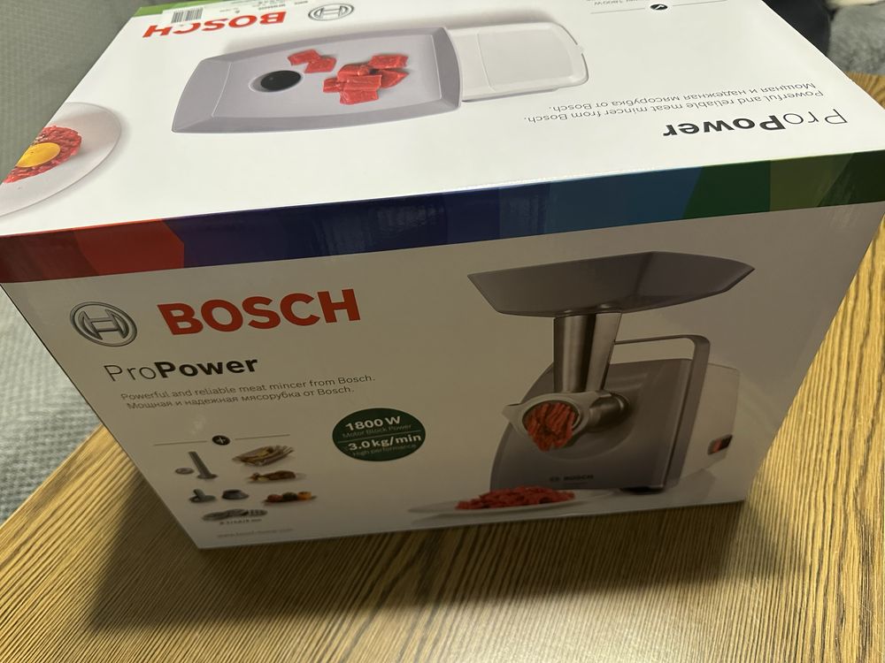 Новая мясорубка Bosch MFW66020
