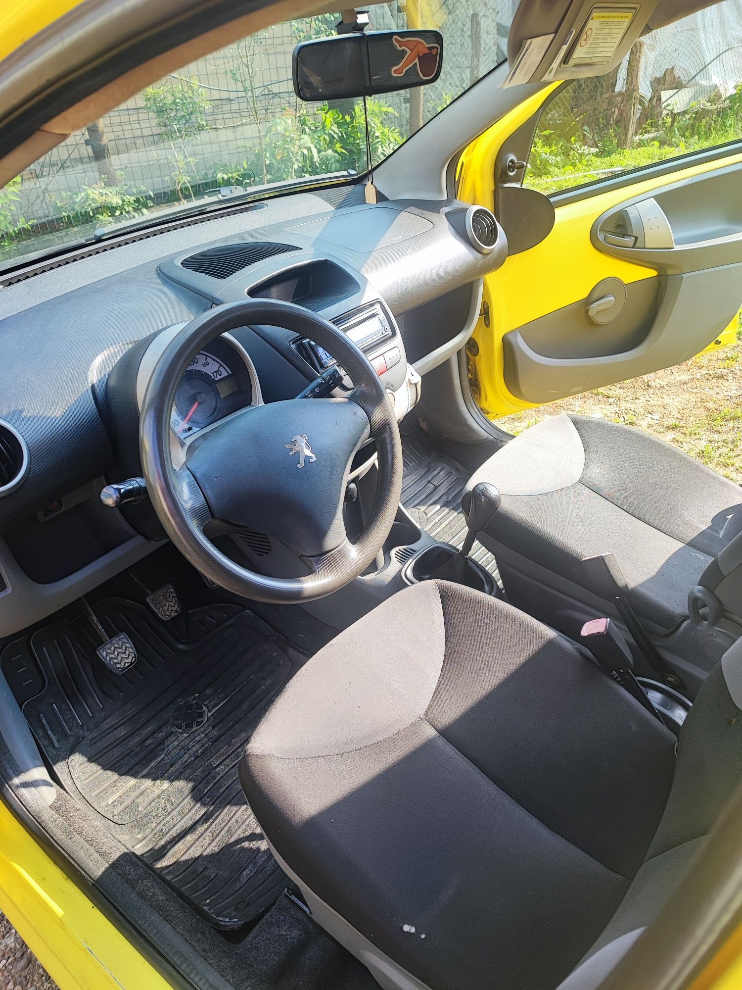 Peugeot 107 benzina