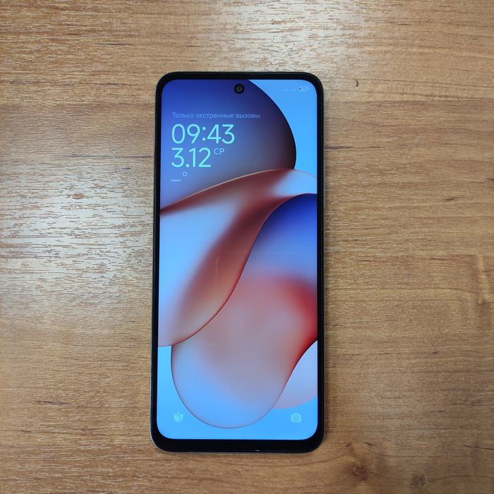 Телефон Xiaomi Redmi 12 в хорошем состоянии