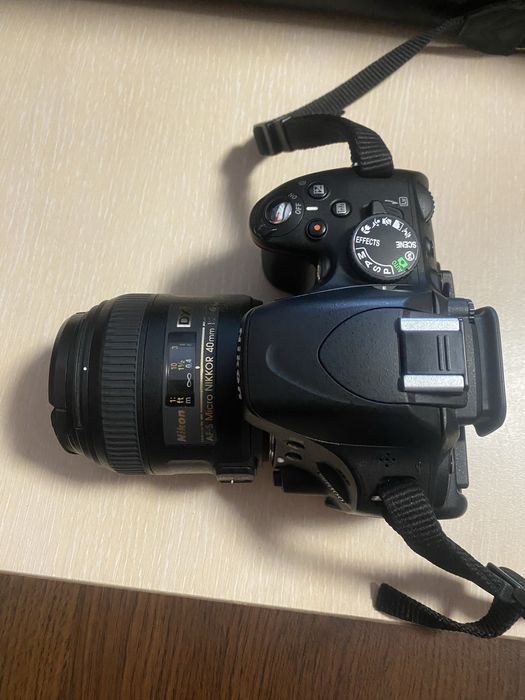 Nikon D5100 + обективи, аксесоари и статив Velbon EX-888