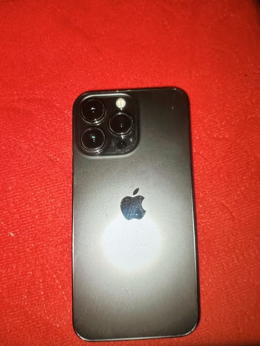 Vand iphone 13 pro urgent
