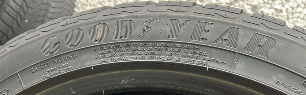 4бр 275/40/20 на 7,3мм стар дот