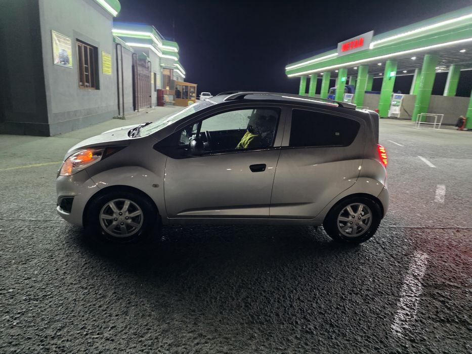 Автомат спарк сотилади