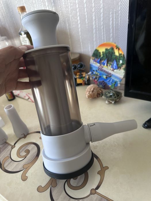 Ручная колбасная машина