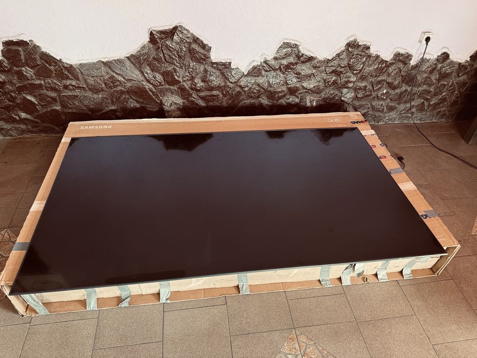 Tv Samsung 85 inch 215cm  smart