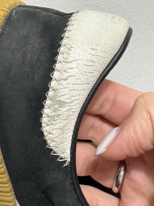 Adidas sambarose