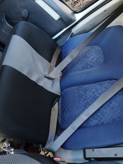 Продавам Бус Пежо