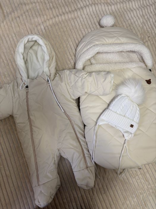 Продам зимний комплект на выписку