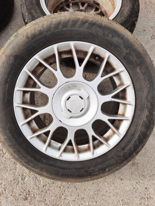Jante aliaj BBS R15 cu anvelope m+s 5x112
