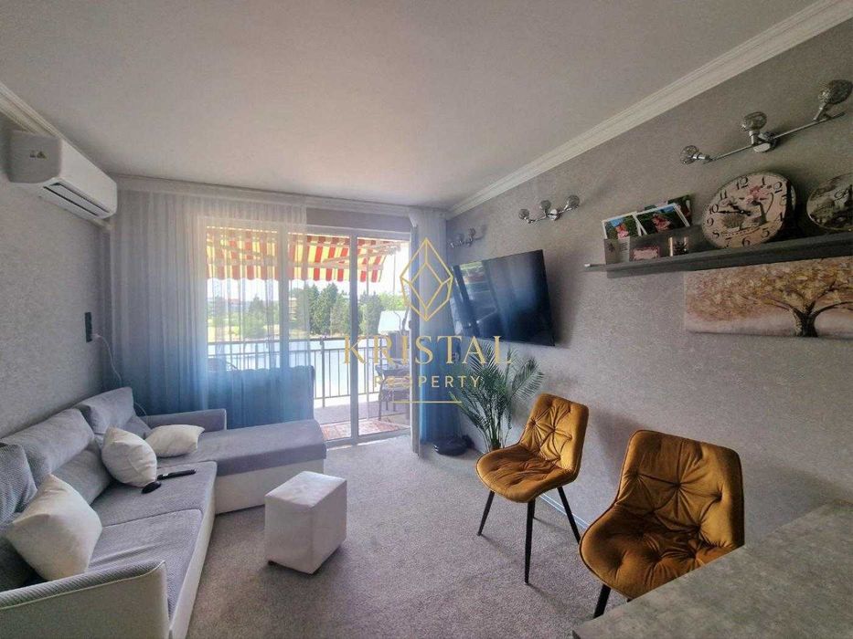 Продава се Двустаен апартамент в к.к. Слънчев бряг - 67 кв.м за 1777 €/кв.м - Снимка #2