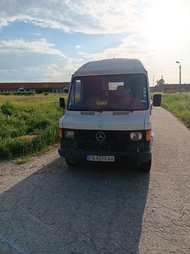 Мерцедес 207 дизел