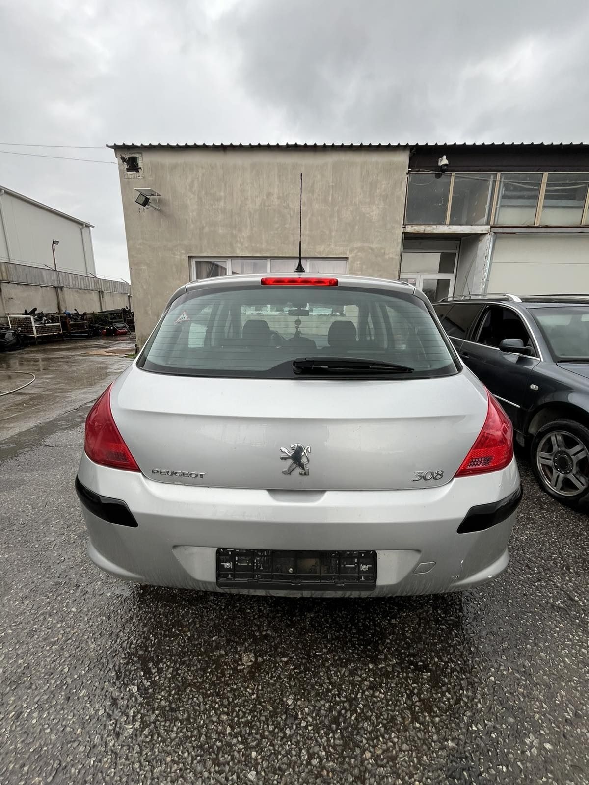 Peugeot 308 1.4i 2008г НА ЧАСТИ!!!