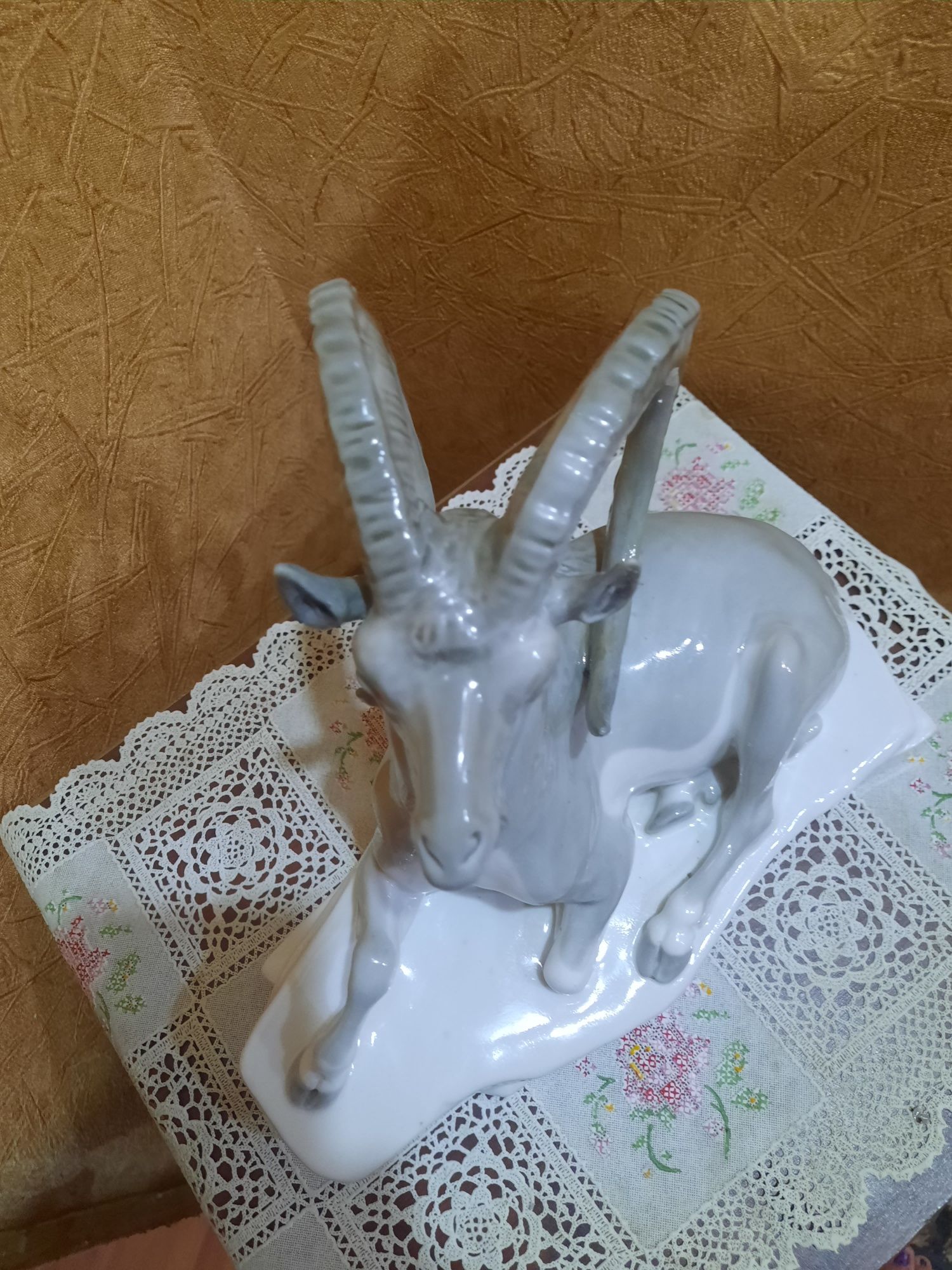 Большая скульптура «Архар». СССР, ЛФЗ, скульптор Б.Я. Воробьев, художн