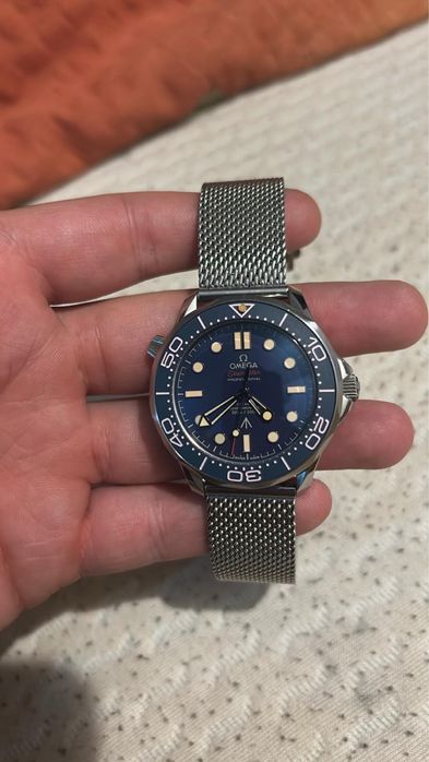 Omega Seamaster diver 300 M , Blue dial and stainless steel mesh brace