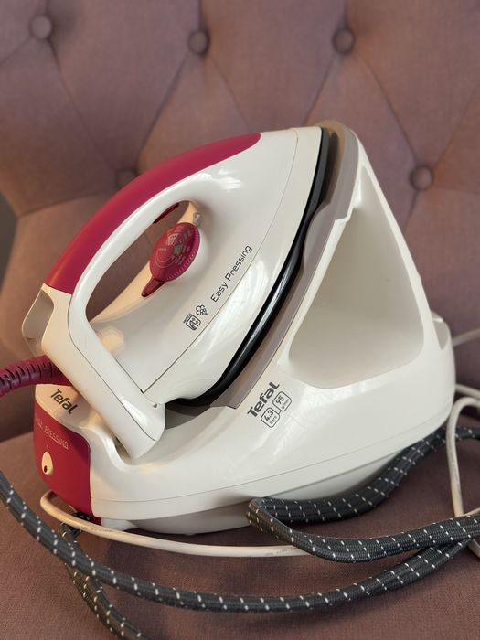 Statie de calcat Tefal