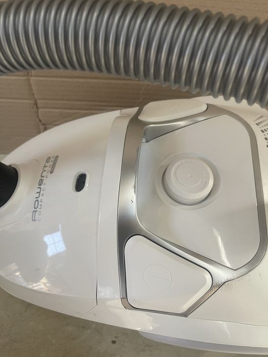 Прахосмукачка с торба Rowenta Compact Power