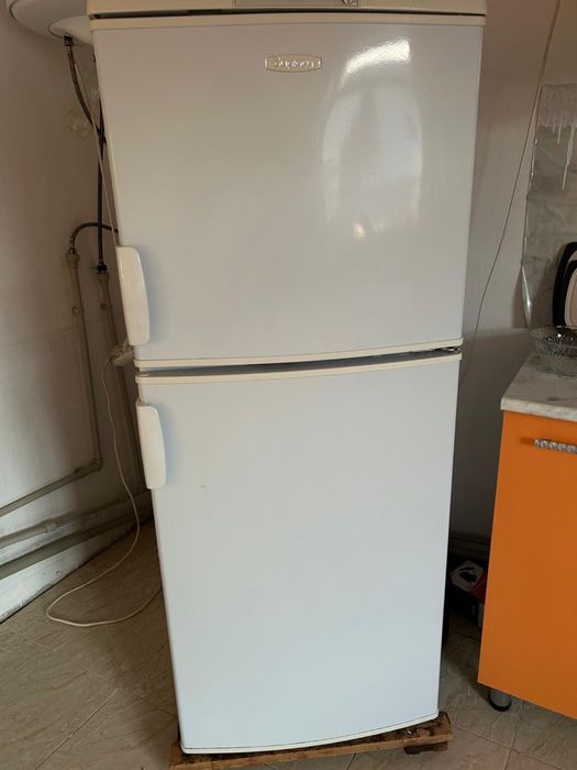 Холодильник сатылады Бирюса