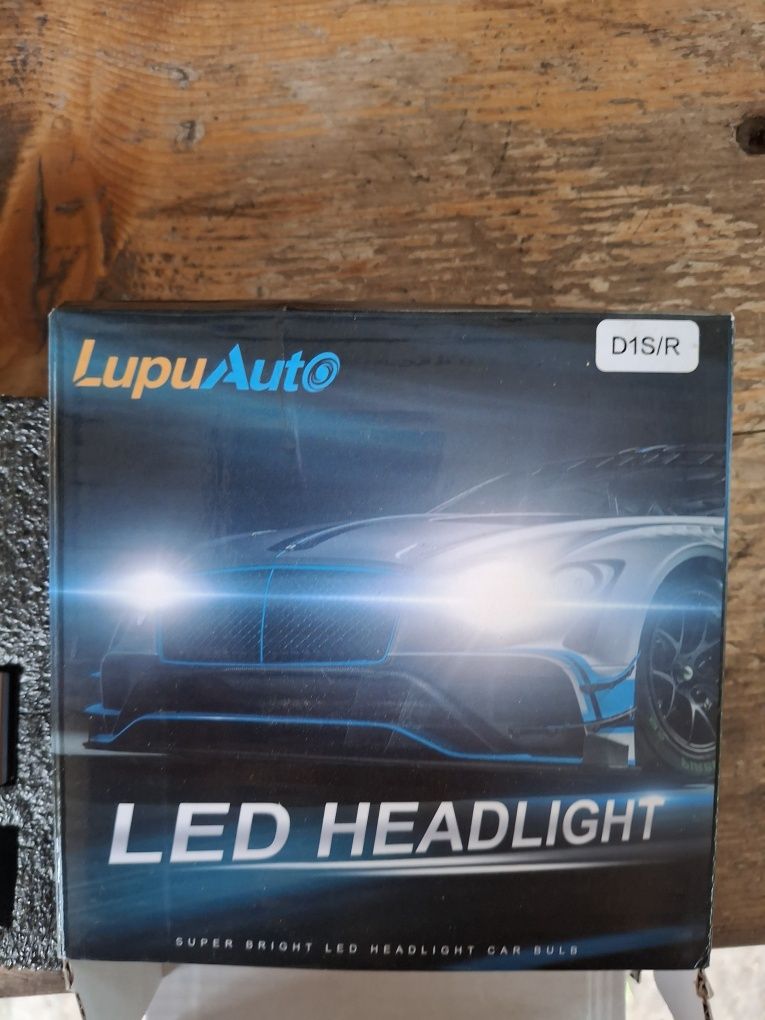 Продавам крушки LED D1S