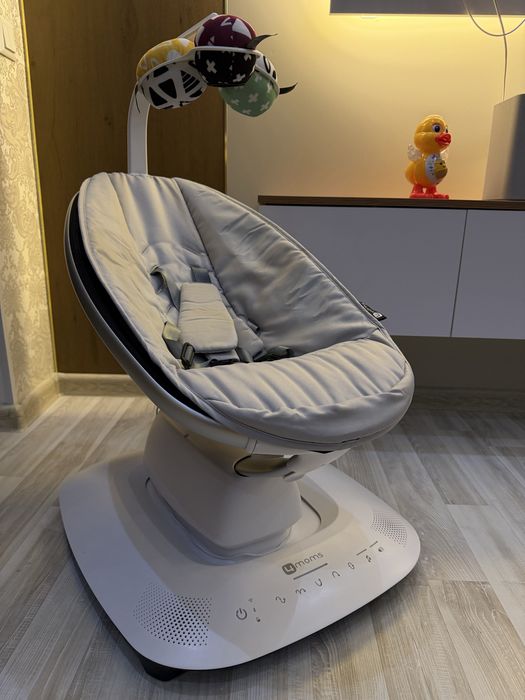 Электрокачель 4MomsMamaRoo4 Серая