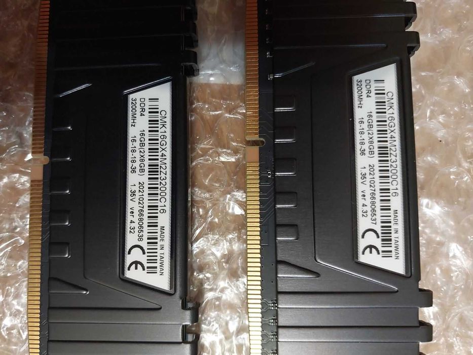 16GB DDR4 3200Mhz  G.Skill Ripjaws, Aegis, Corsair Vengance LPX