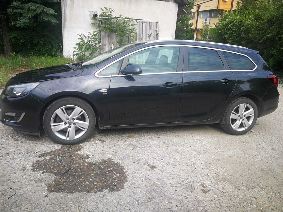 Fata completa / Piese Dezmembrari  Opel Astra J  1.7 CDTI A17DTF
