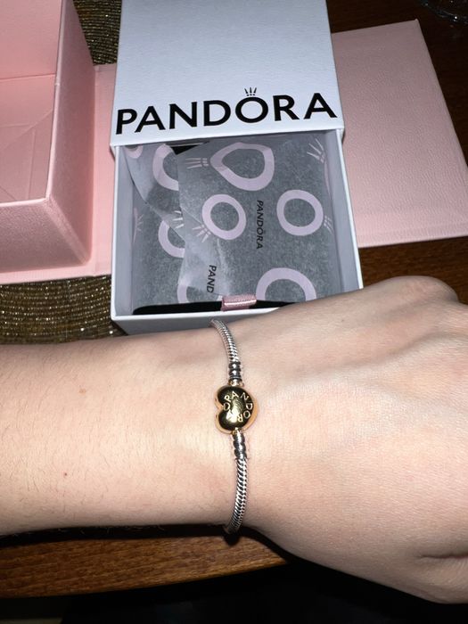 Bratara pandora noua