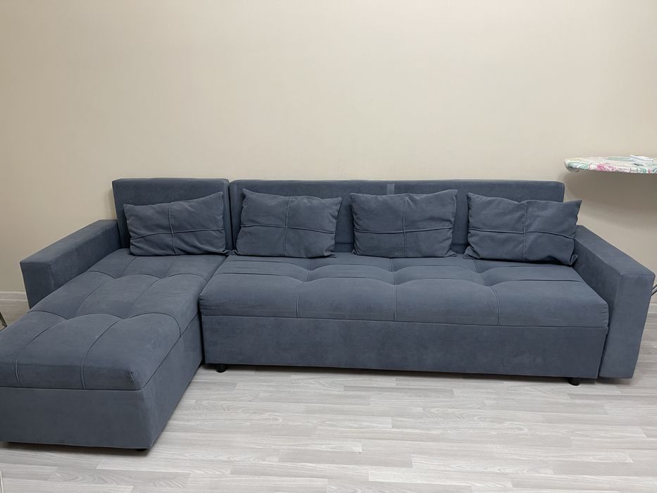 Продам срочно диван