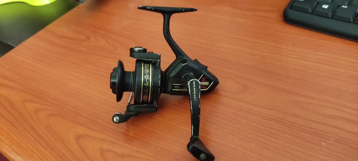 макара SHAKESPEARE SIGMA 035 serie 2200 и Daiwa Ball Bearing MG1650H