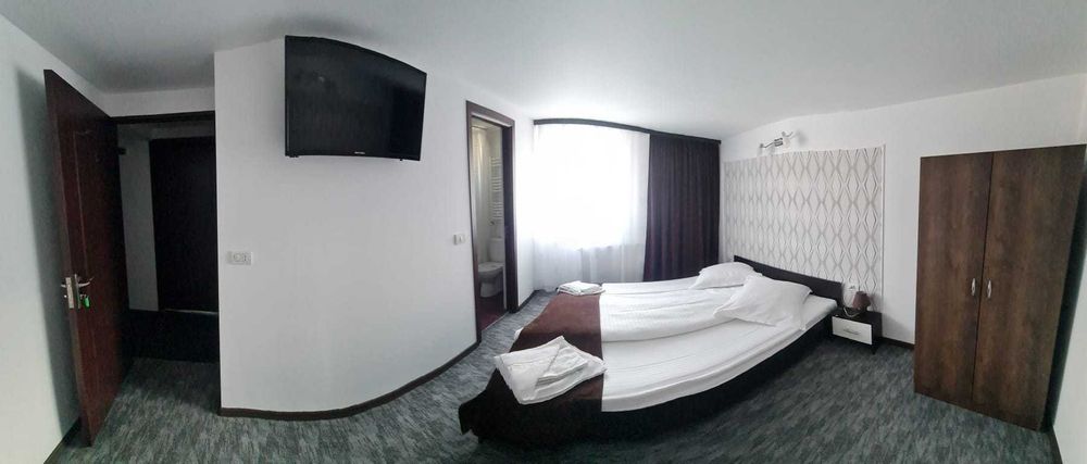 REDUCERE! Oportunitate de investitie in STRAJA! Pensiune cu 10 camere