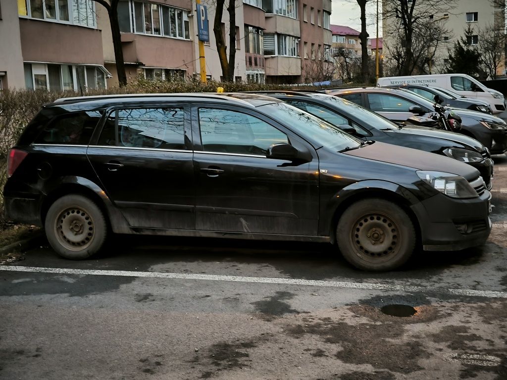 Opel Astra H 1.6 diesel 2005