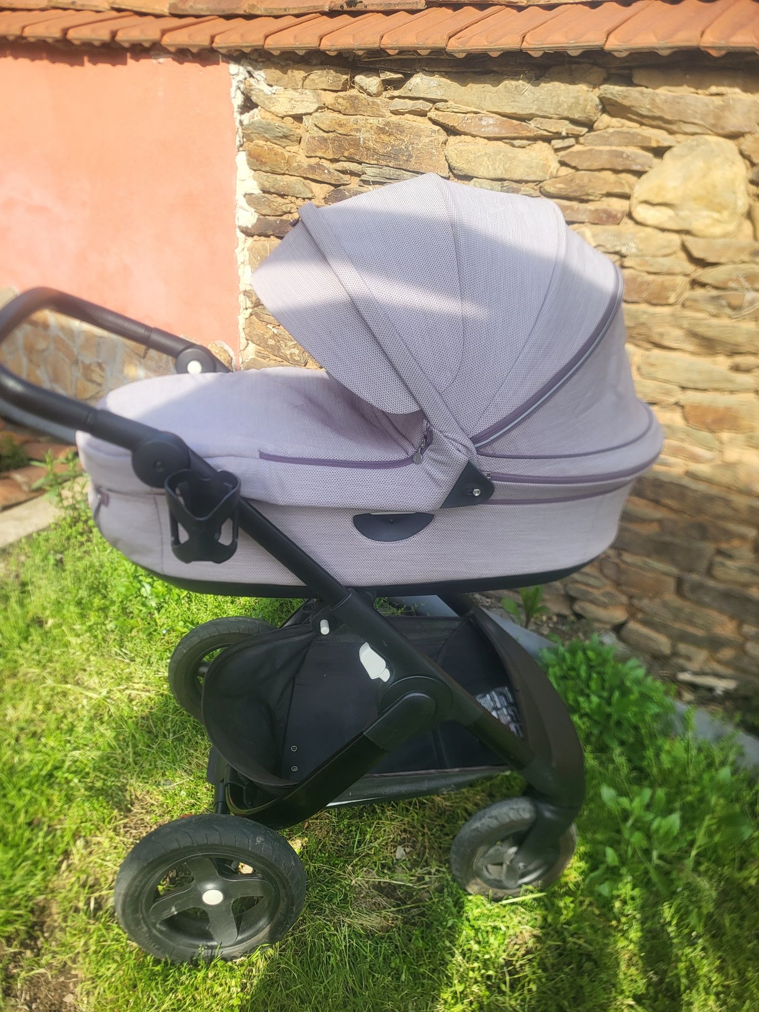 Бебешка количка Stokke trailz + ПОДАРЪК КОШАРА ЗА СПАНЕ