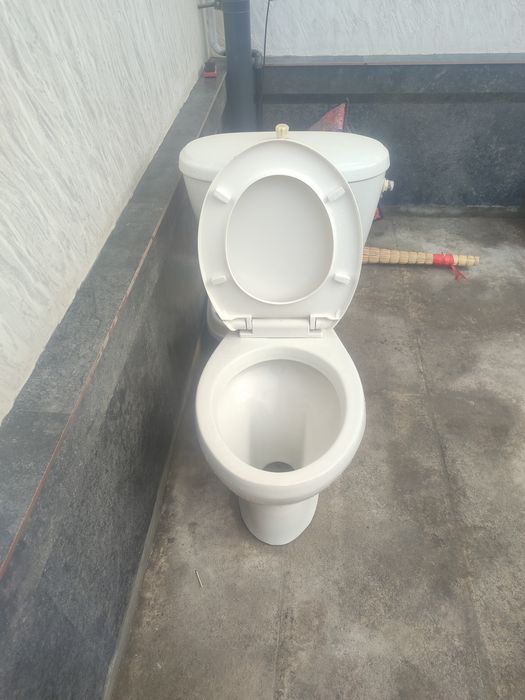 Продаётся унитаз б/у