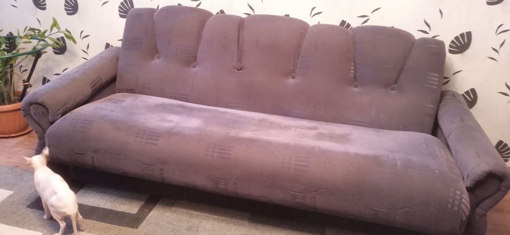 Диван и два кресла