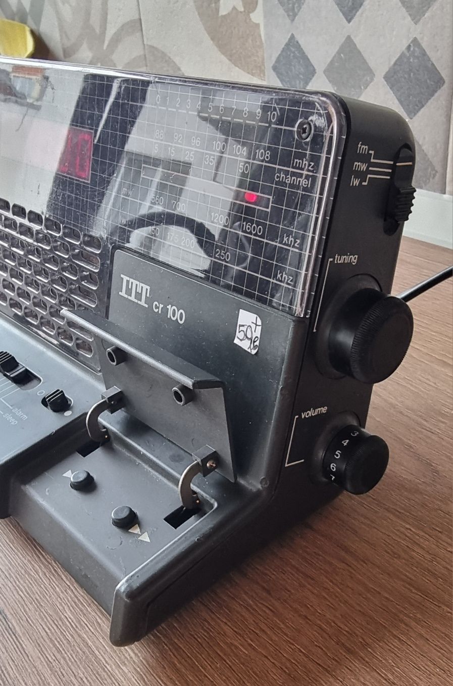 Радио ITT CR 100A