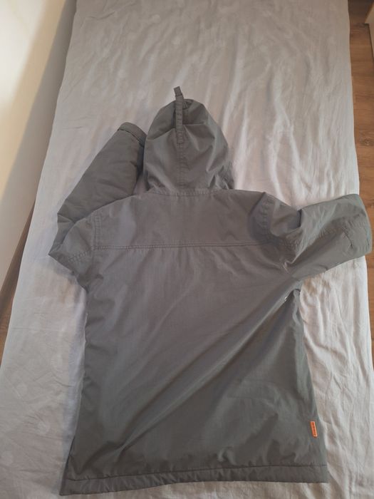 NAPAPIJRI-Зимно яке,М-размер!