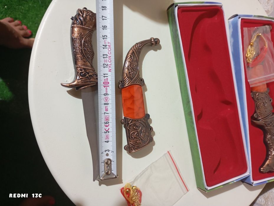 Сувенирни  ножове