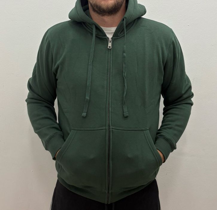 Мъжки суичъри изчистени