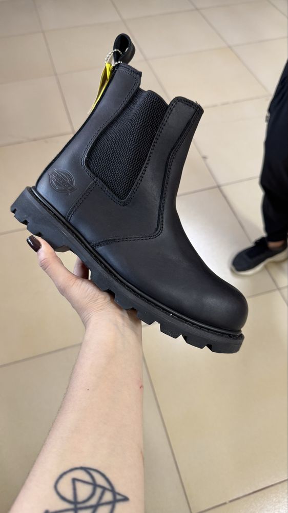 СИЗ обувь от DICKIES, с железным подноском