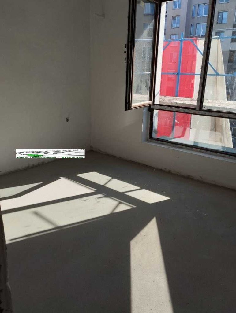 Продава се Тристаен апартамент в Пловдив, Южен - 84 кв.м за 1572 €/кв.м - Снимка #3