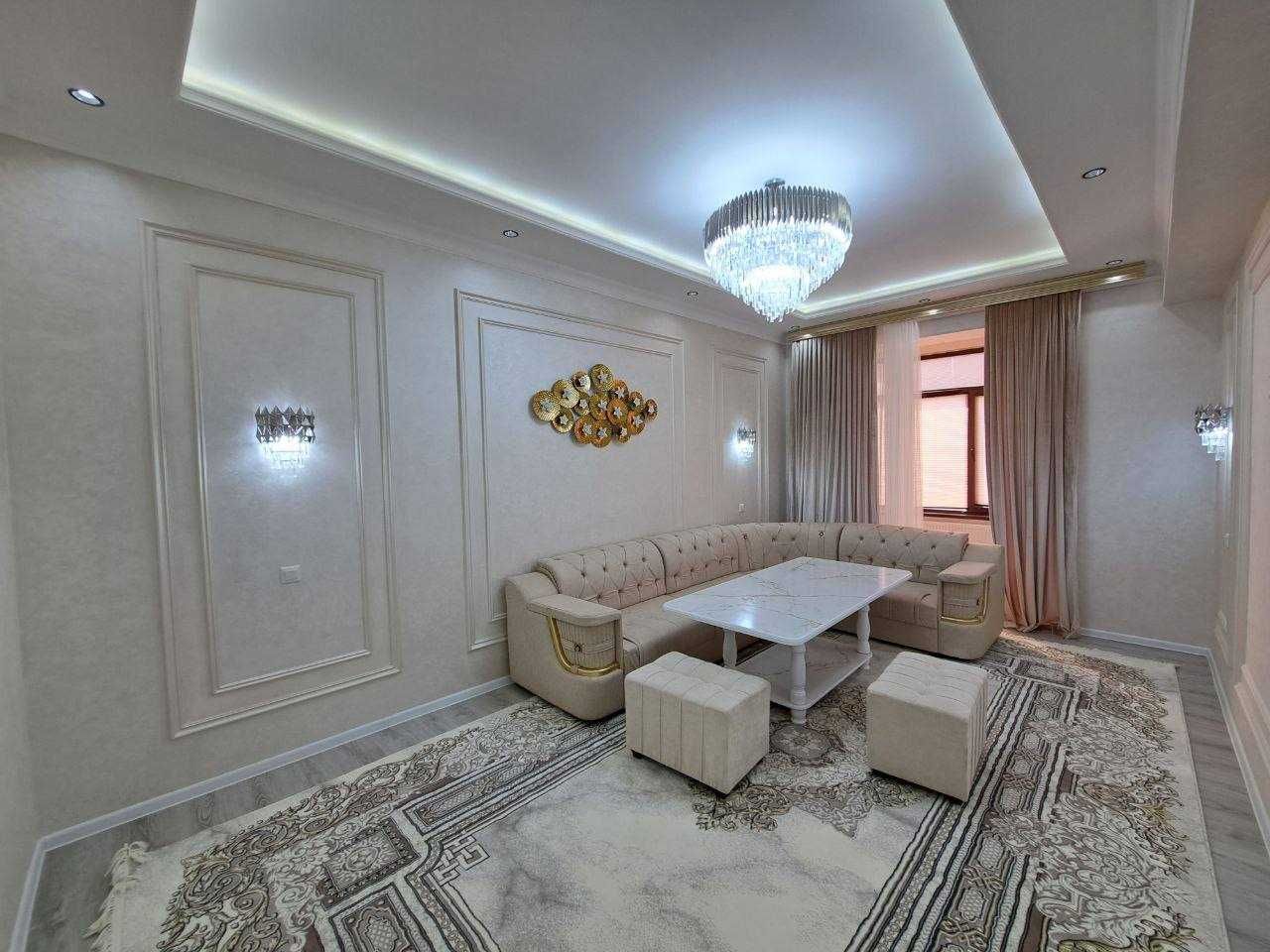 3х комнатная квартира на 5 этаже 91кв/м, в Самарканде
